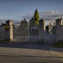 Brama cmentarza w Pajęcznie